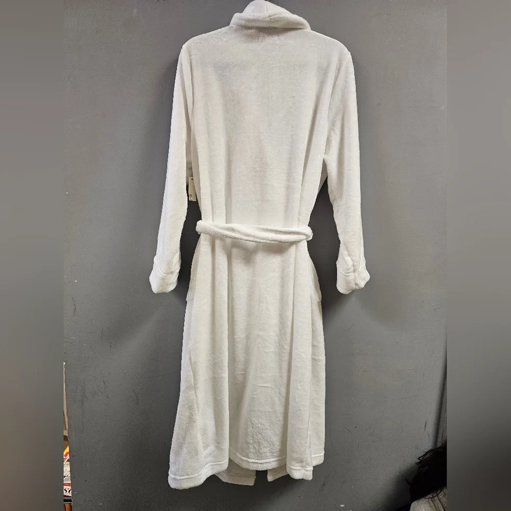 Women's Plush Long Robe - Picture 4 of 5